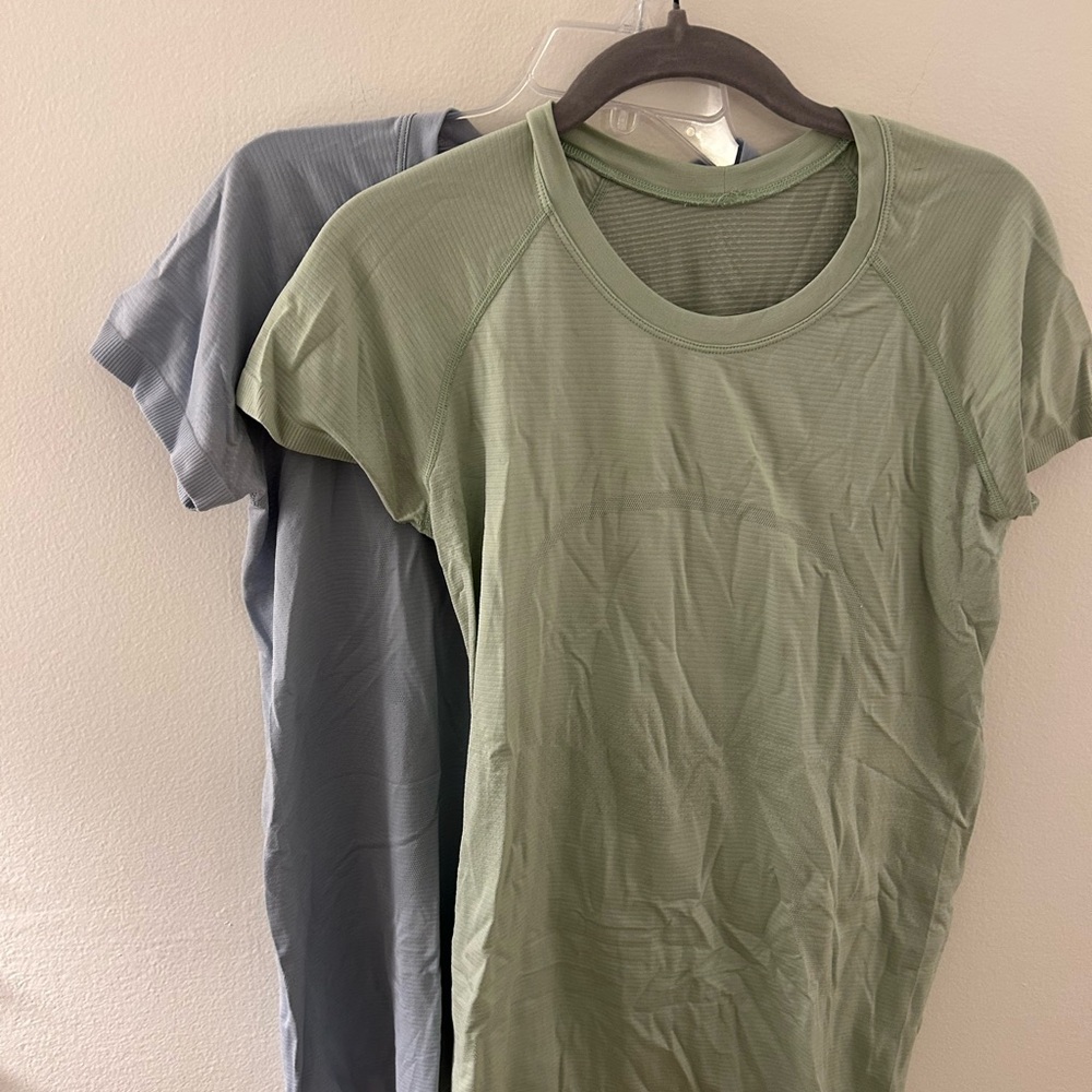 lululemon athletica Short Sleeve Tops - Olive and Slate